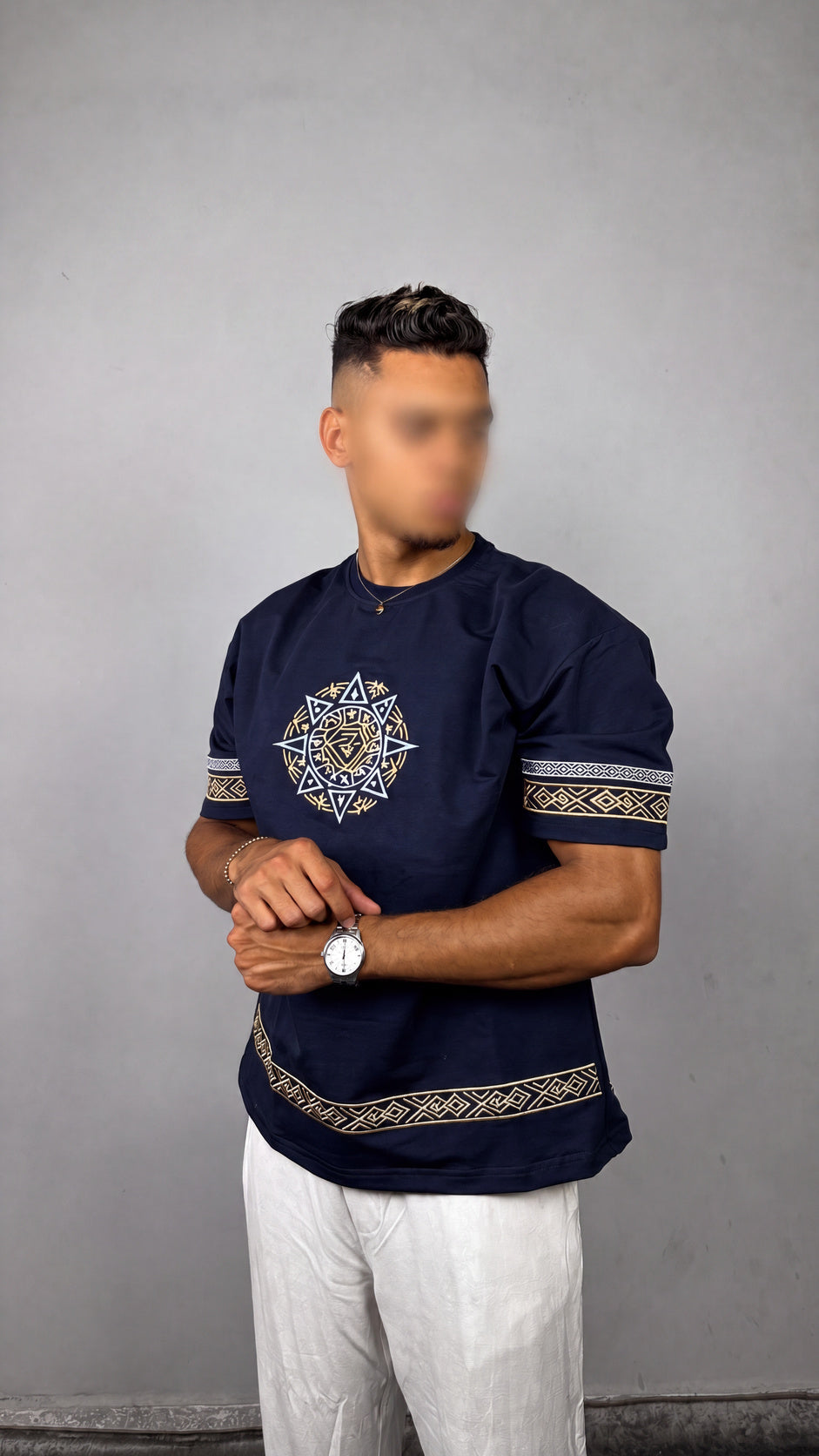 Iconic T-Shirt White – Front view