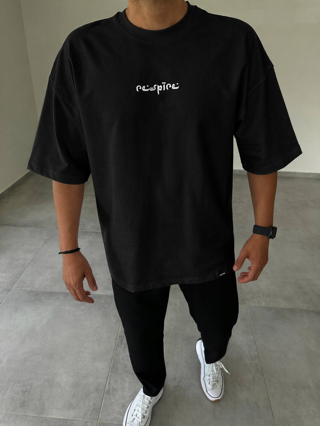 Atlas Mosaic T-Shirt Navy – Front view