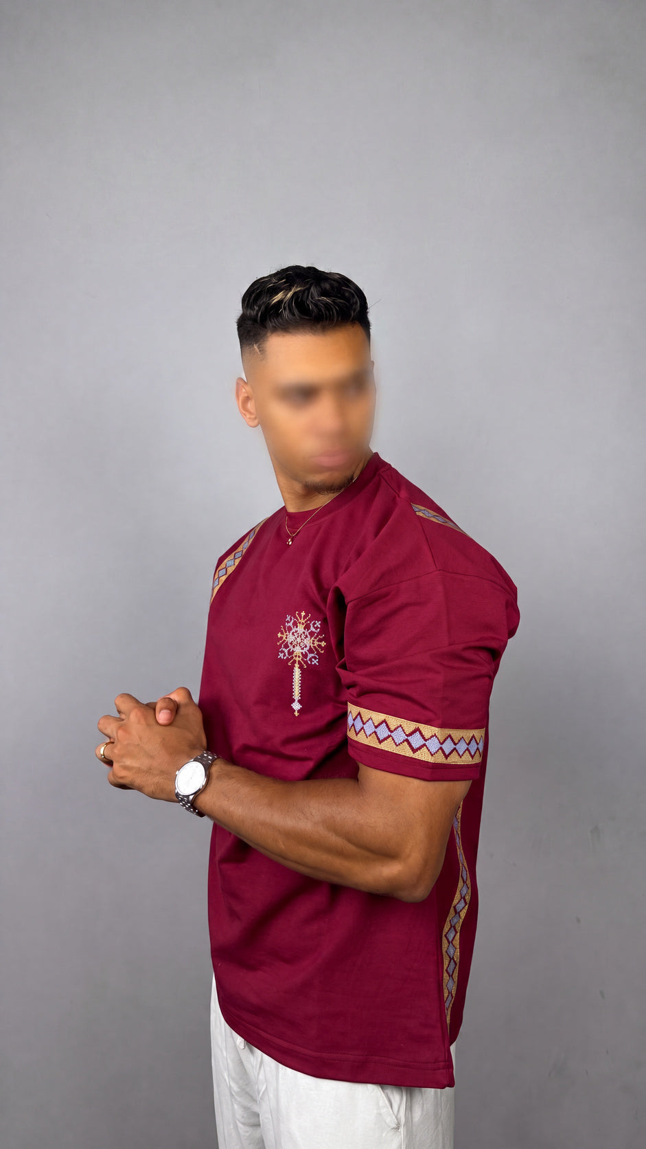 Atlas Elite T-Shirt Navy – Front on model