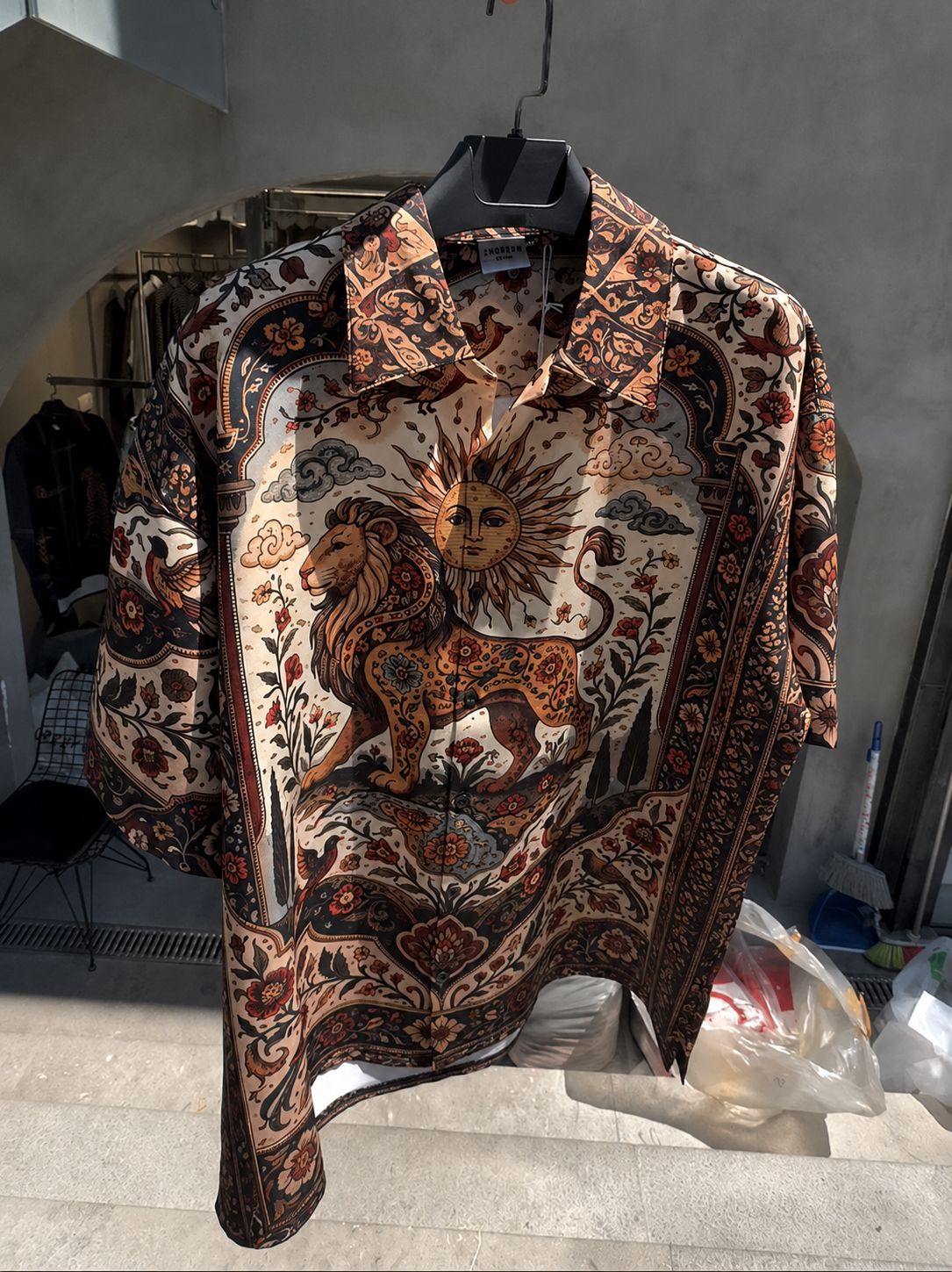 Solar Lion Shirt (Oversized)