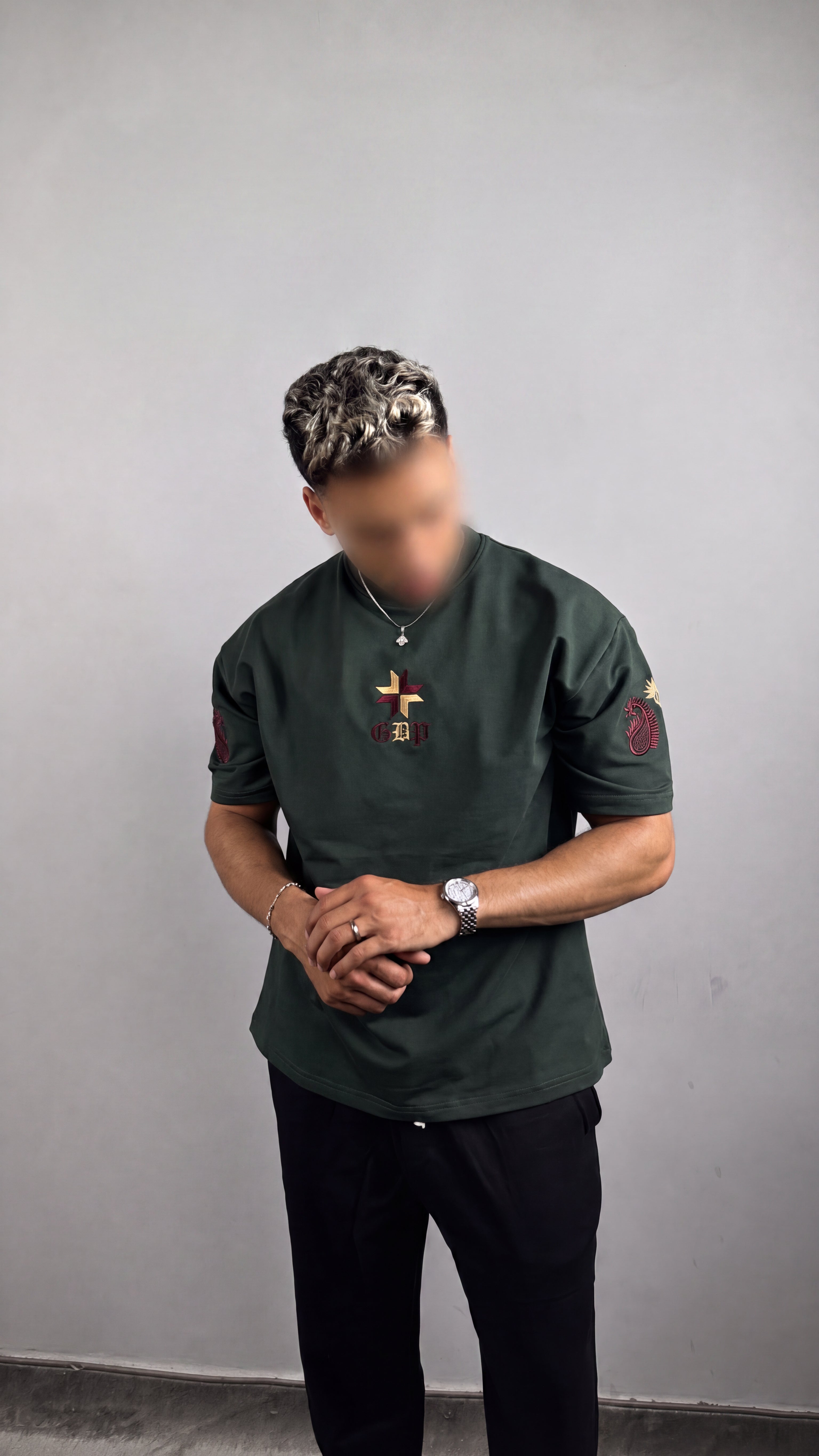 Never Basic T-shirt (Oversized) — 1