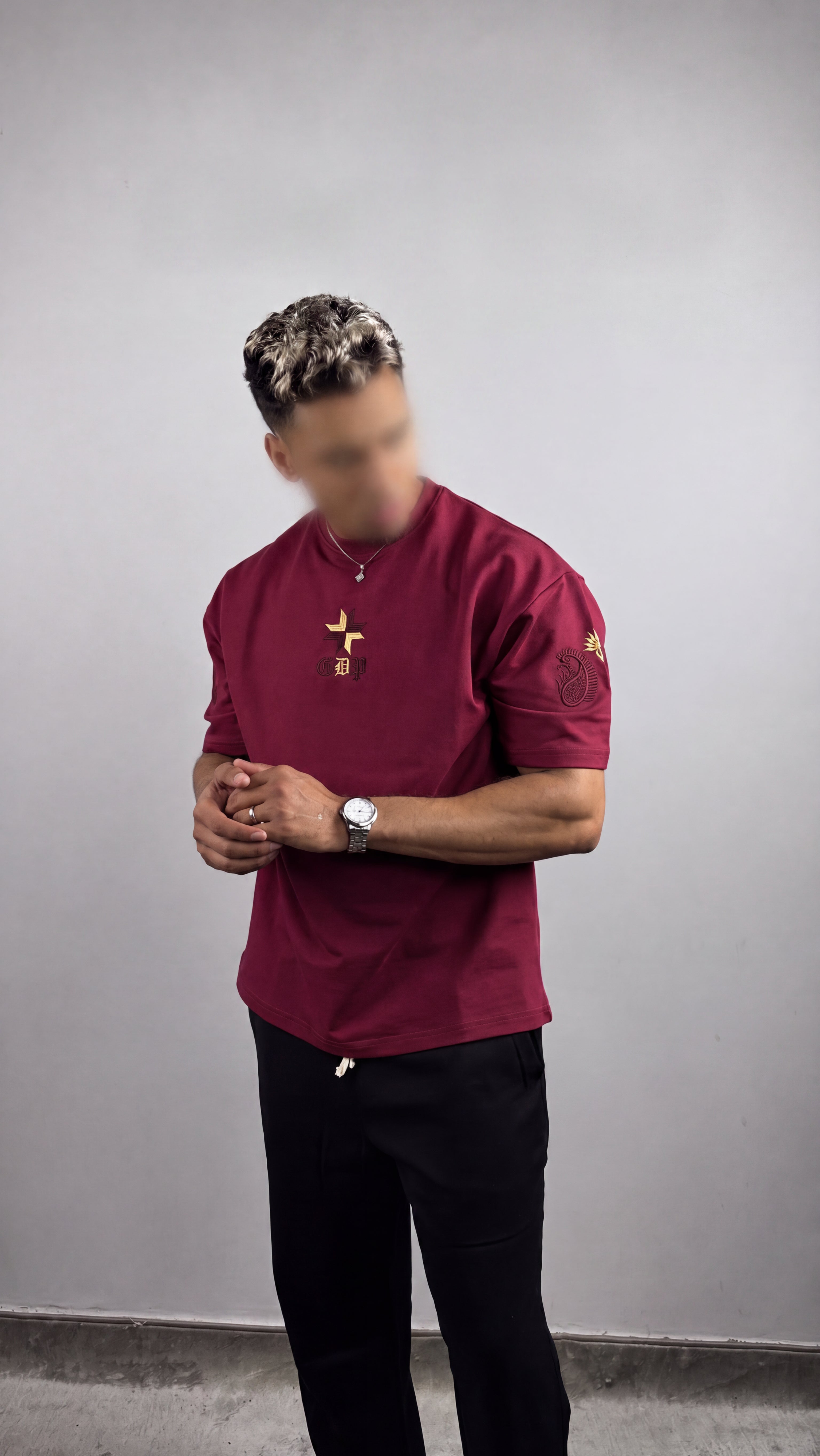 Never Basic T-shirt (Oversized) — 3