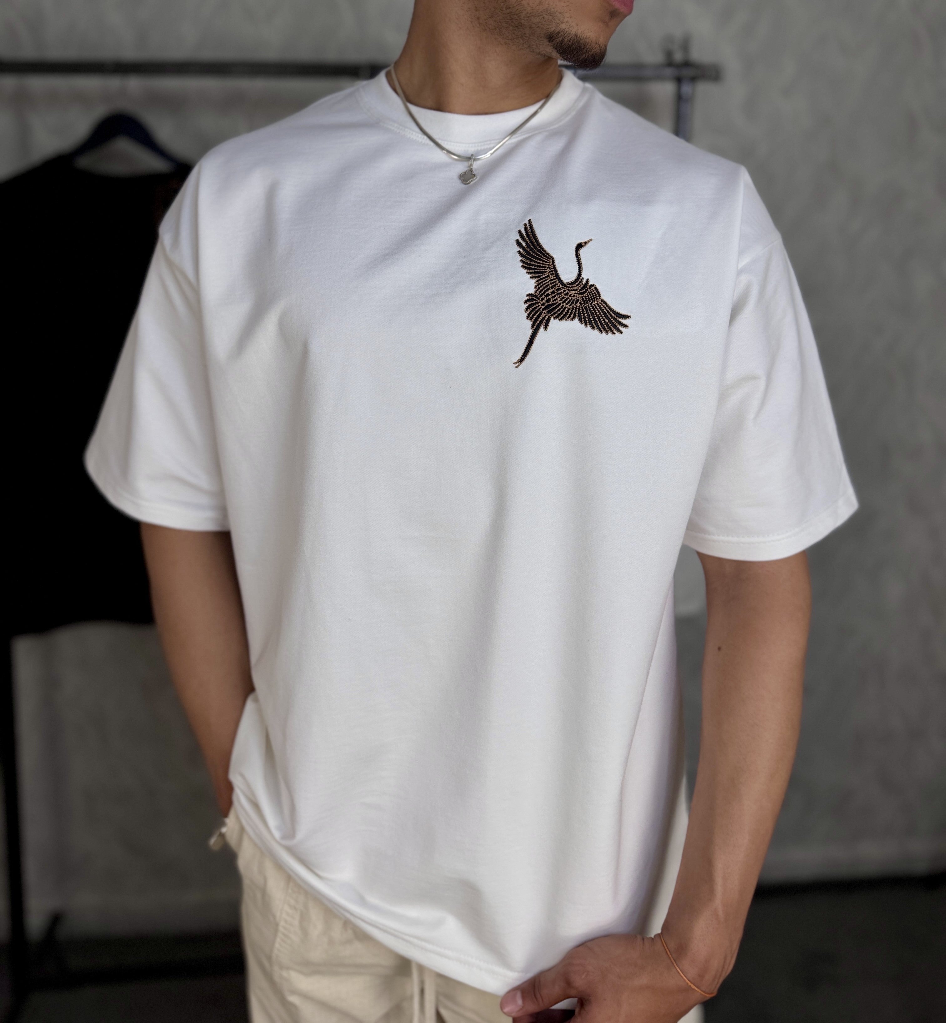 Fly Away T-shirt (Oversized)