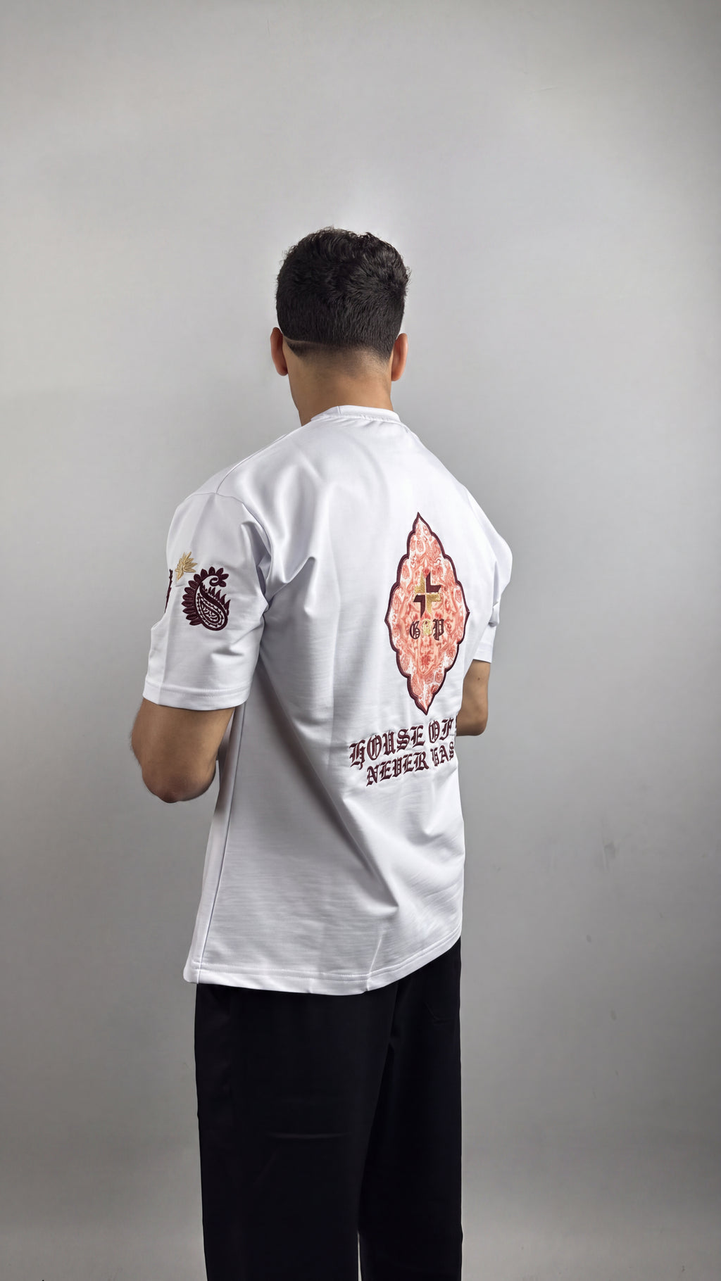 Never Basic T-shirt (Oversized) — 15