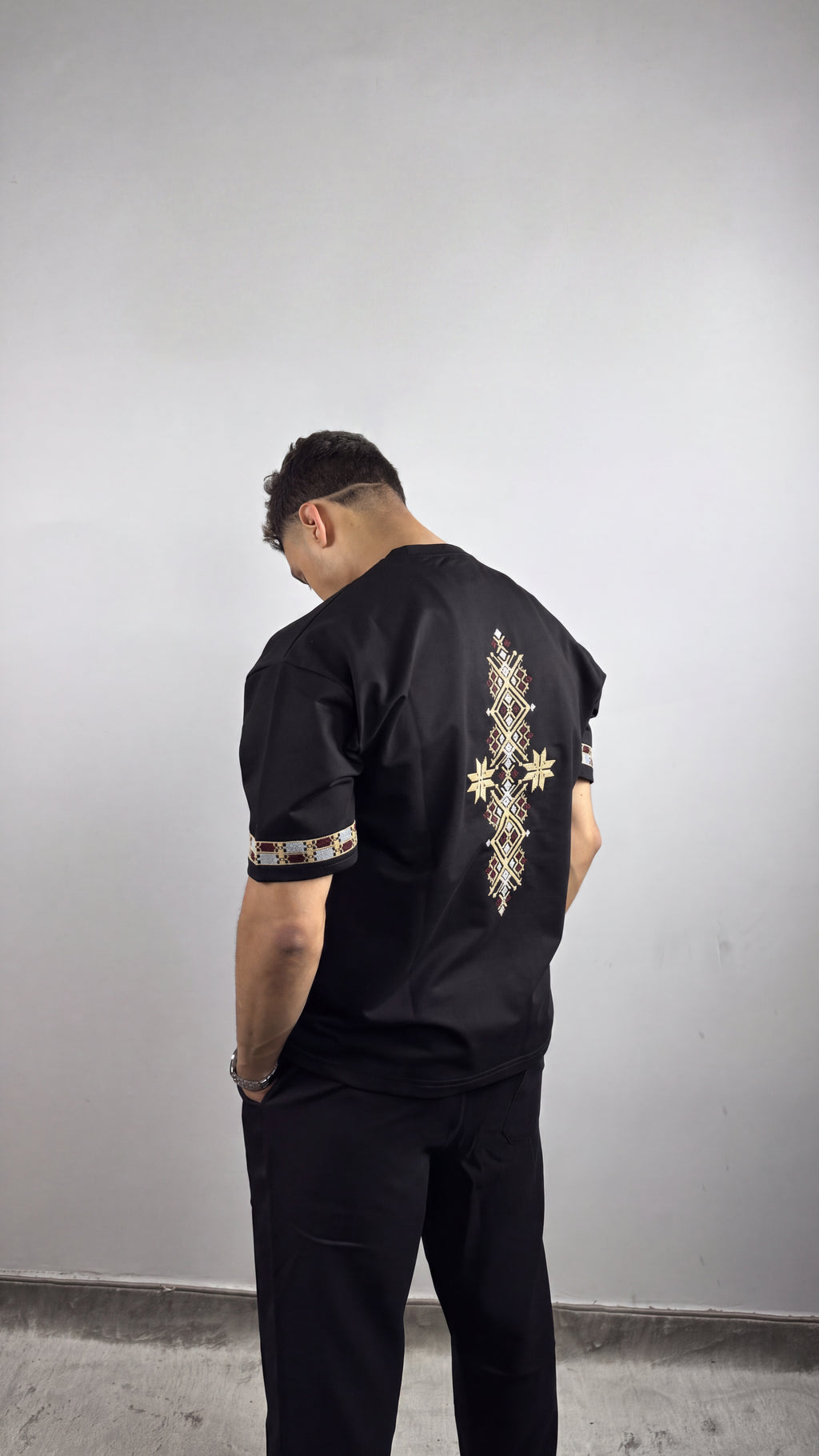 Legacy T-shirt (Oversized) — 9